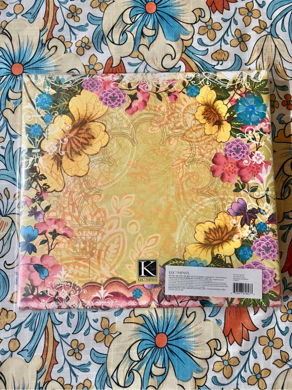 K&Company Abrianna Summertime Scrapbook